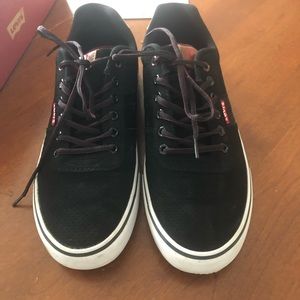 Mens Levi casual dress sneakers.  Size 9.  Top of toe area is brushed suede.
